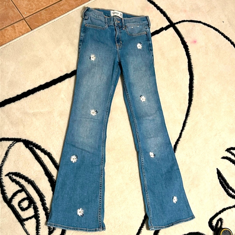 Abercrombie and Fitch blue girls jeans with flower print